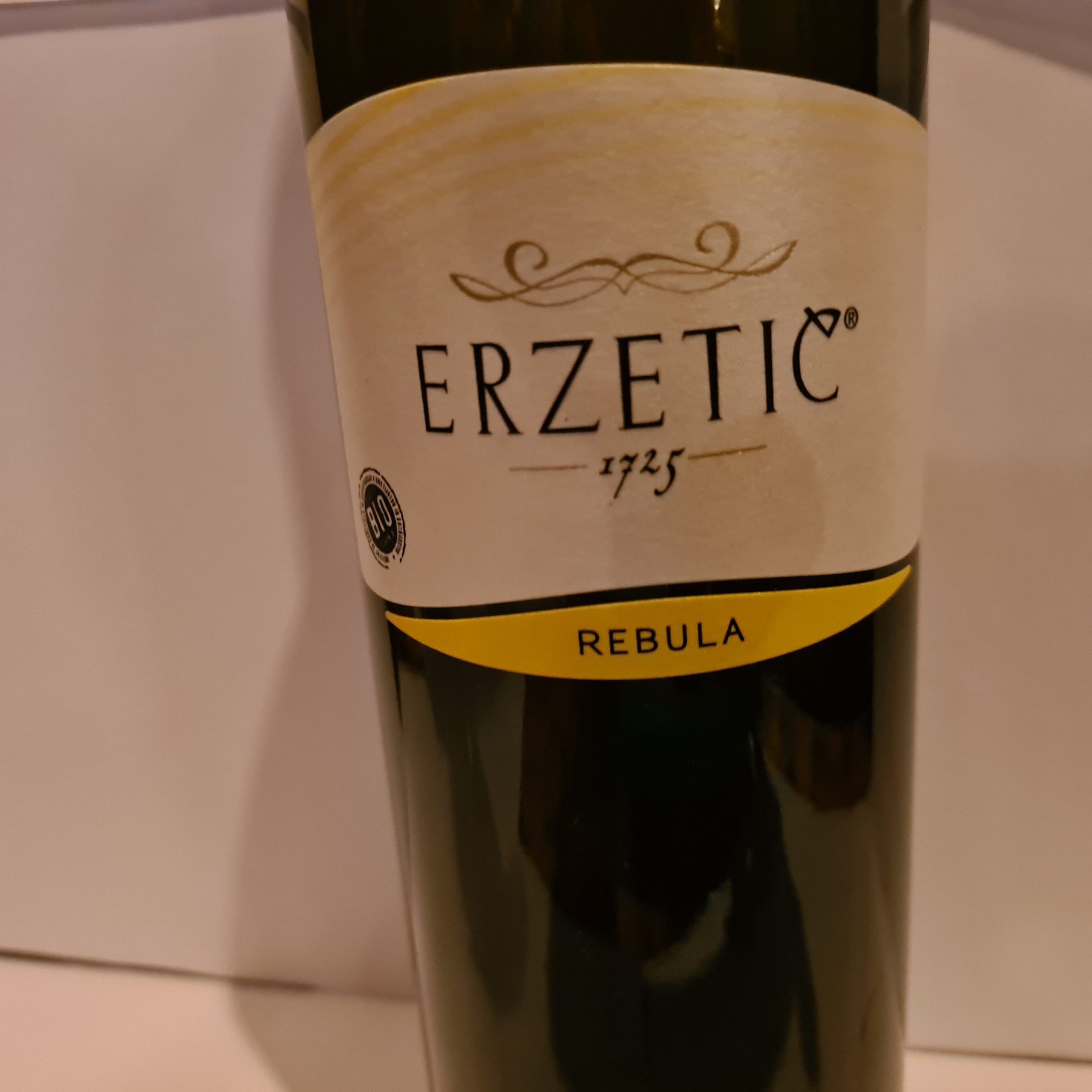 REBULA | La Bella Vines Bottiglieria