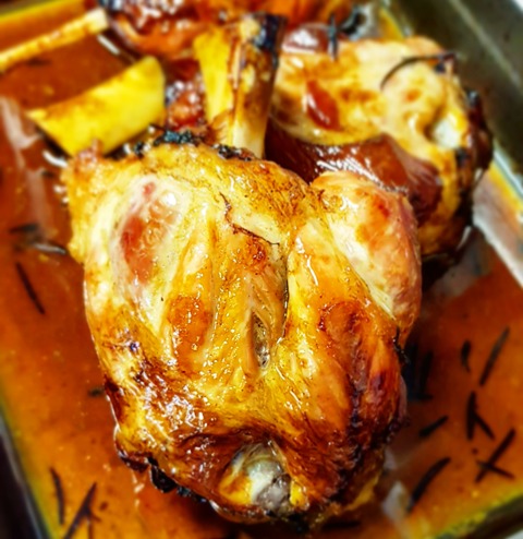 Stinco di maiale al forno | Togliti la voglia