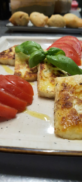 Hellim caprese | Zepplin