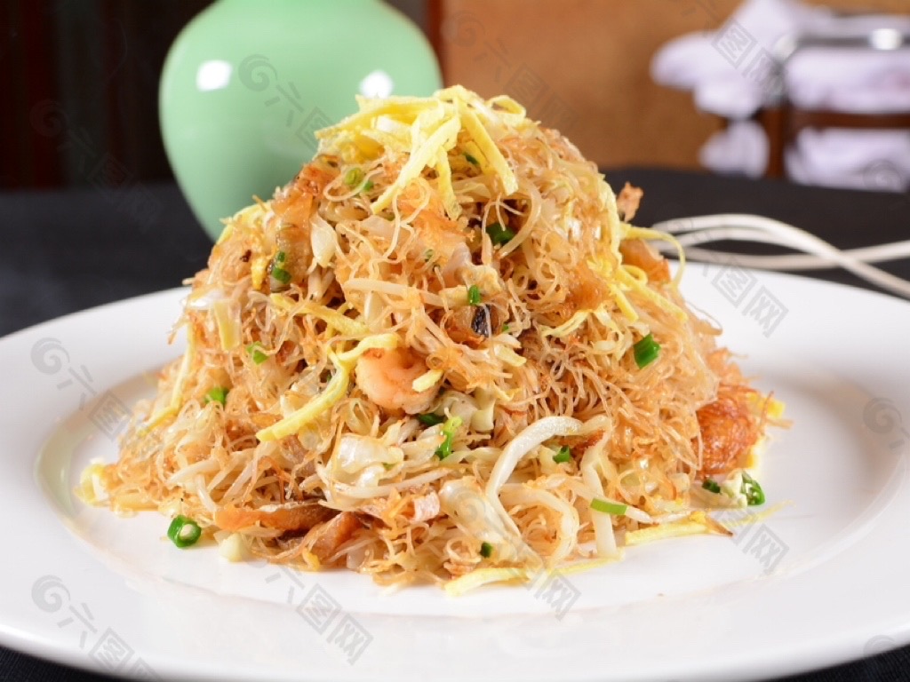 138.SPAGHETTI DI RISO CON MARE | Ristorante Anami