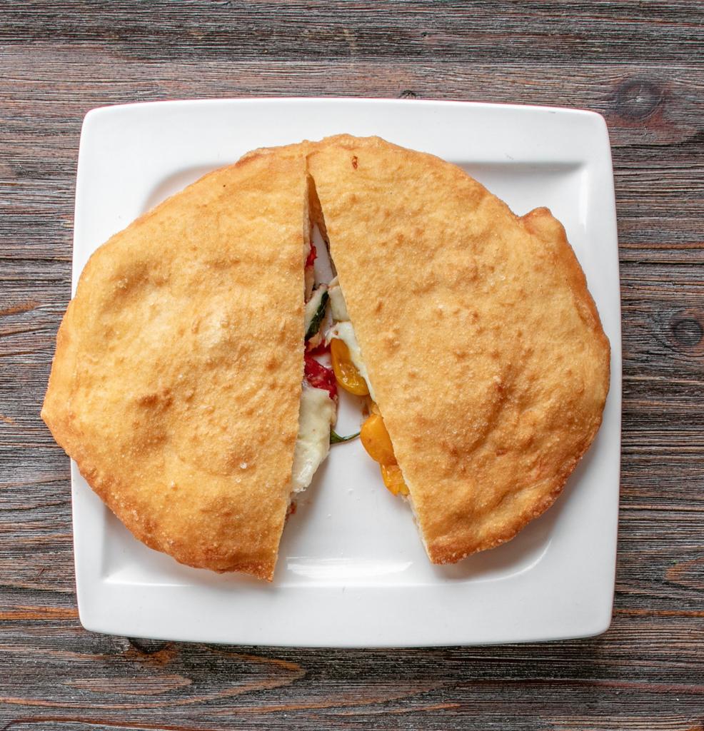 Pizza a Otto provola | Orosciò - Pizza fritta da passeggio 