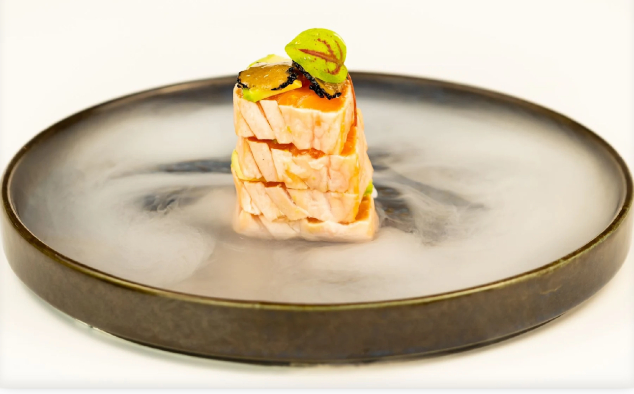 23. TATAKI DI SALMONE. 4PZ | Ristorante Anami