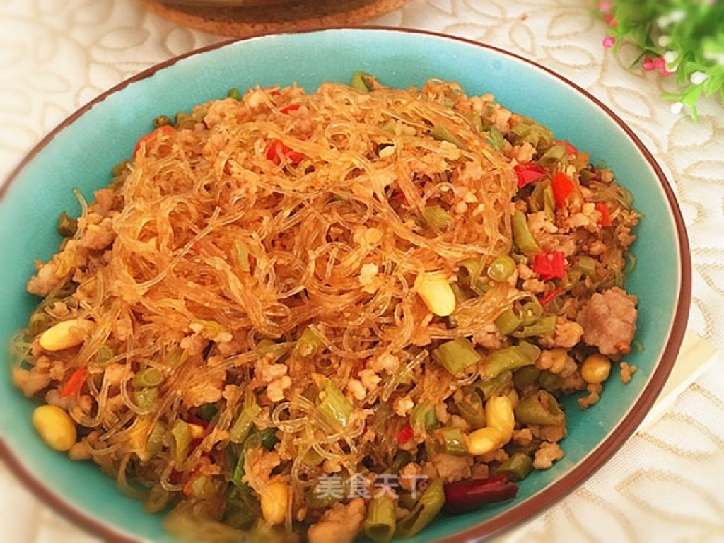 140.SPAGHETTI DI SOIA CON CARNE | Ristorante Anami