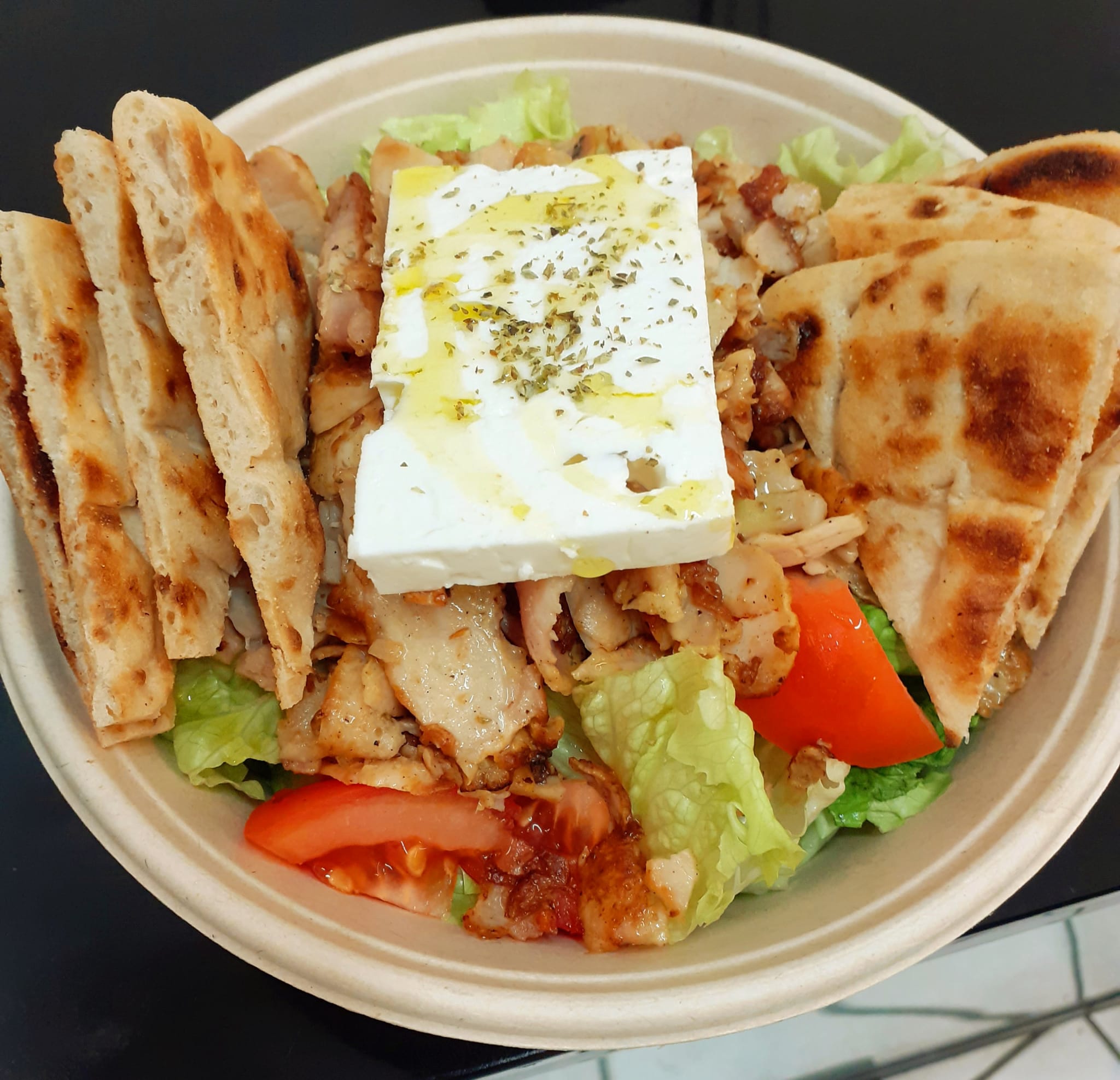 Gyros pollo salata | Zorbas Cucina Greca