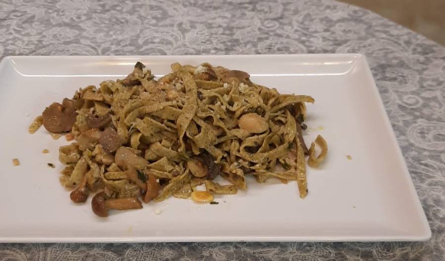 Tagliatelle alla canapa con pesto fresco  | Canapa House 