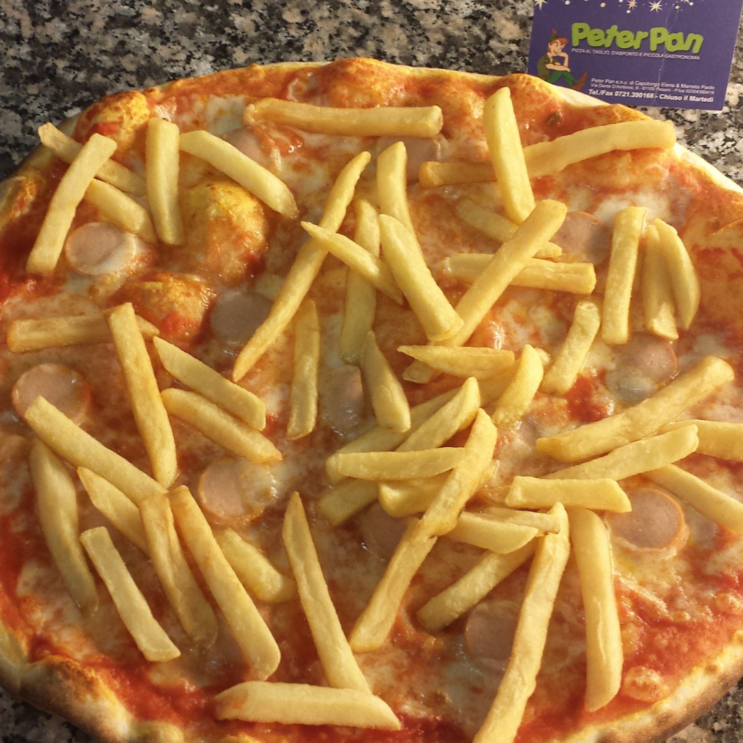 Wurstel e patatine fritte | Pizzeria Peter Pan